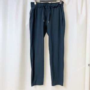 Lululemon On The Fly Pant 28" Blue Grey Size 4